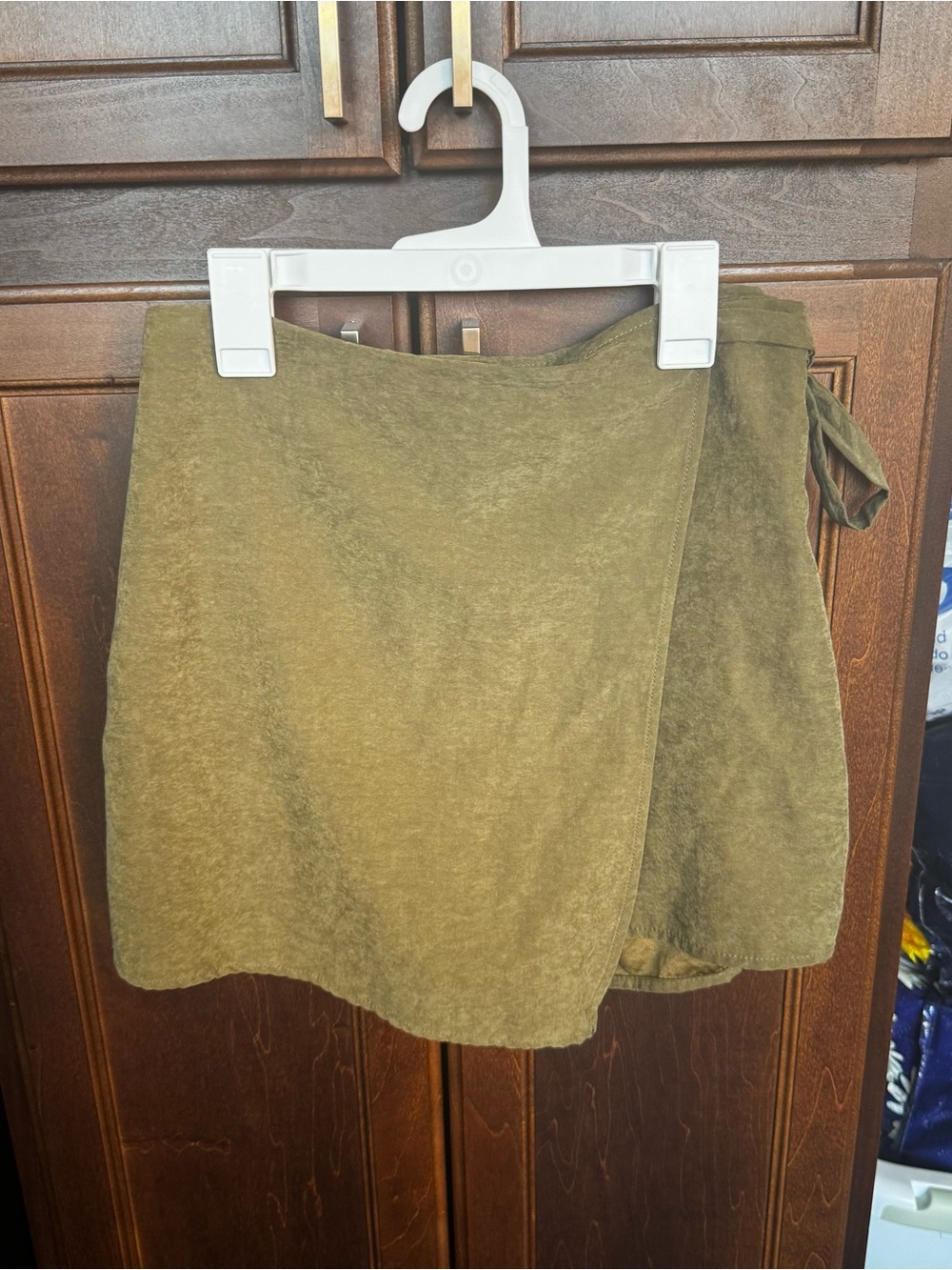 Kirious Los Angeles Olive Green Faux Wrap Tie Side Skort Shorts Medium